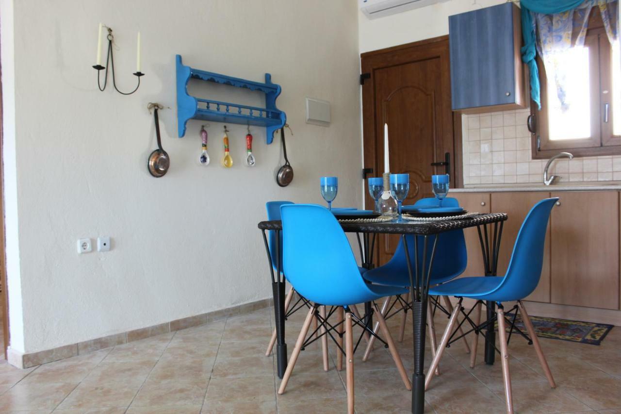 Siviri Apartment In Blu ภายนอก รูปภาพ