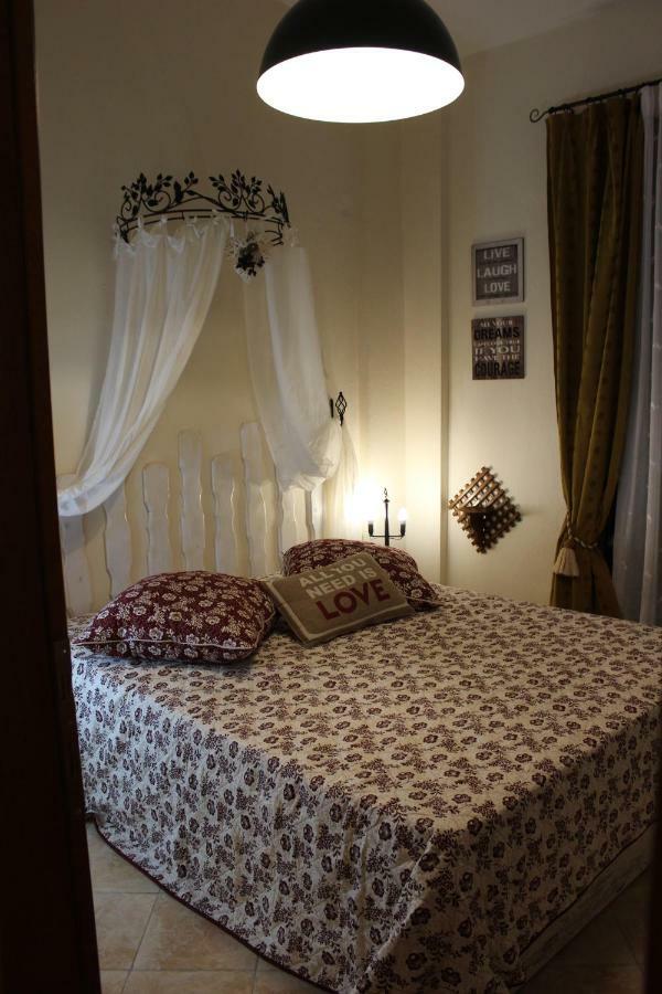 Siviri Apartment In Blu ภายนอก รูปภาพ