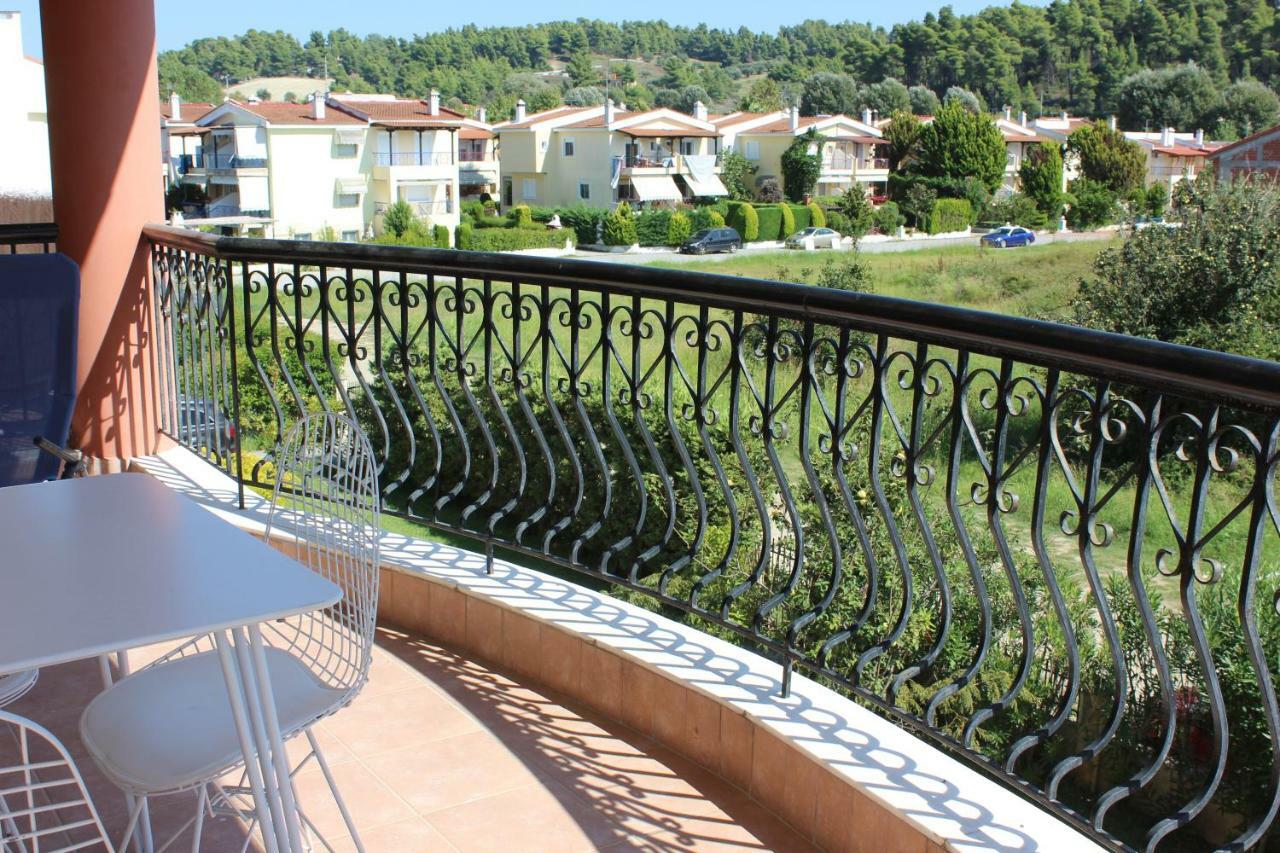 Siviri Apartment In Blu ภายนอก รูปภาพ