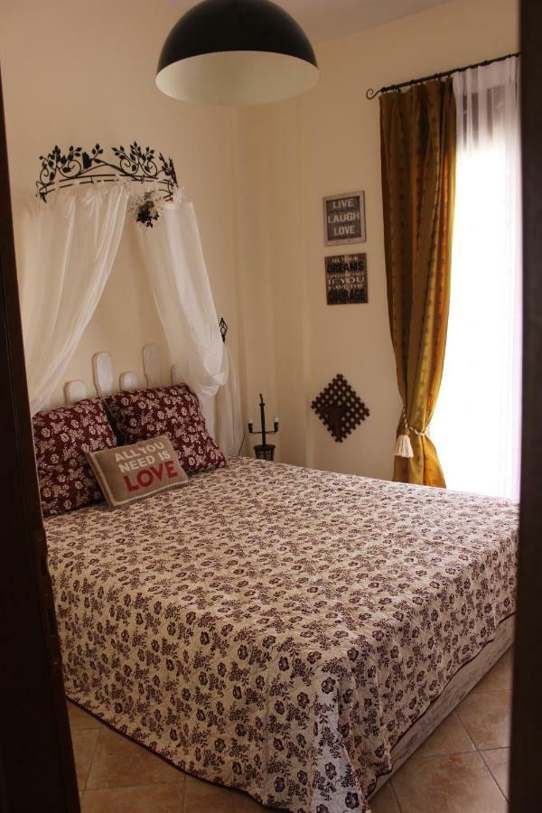 Siviri Apartment In Blu ภายนอก รูปภาพ
