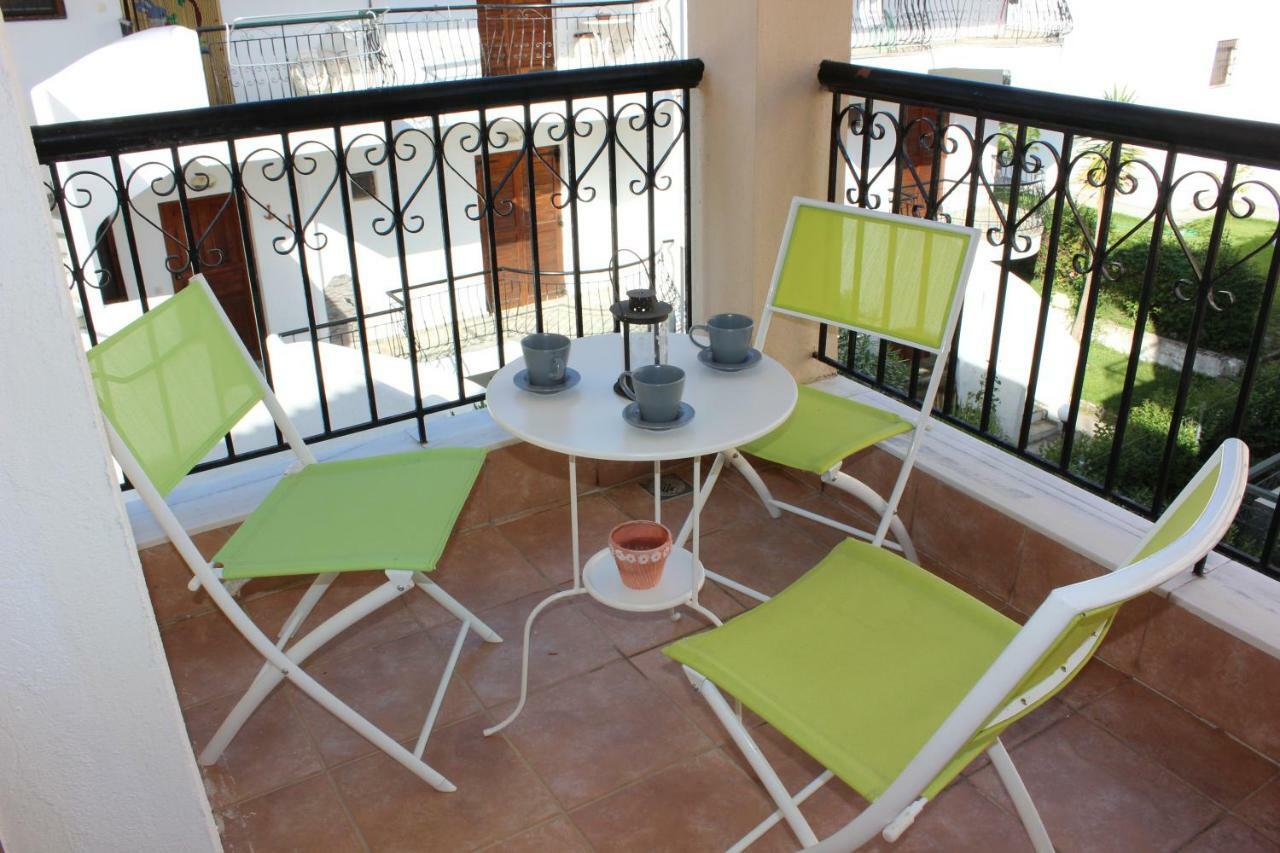 Siviri Apartment In Blu ภายนอก รูปภาพ
